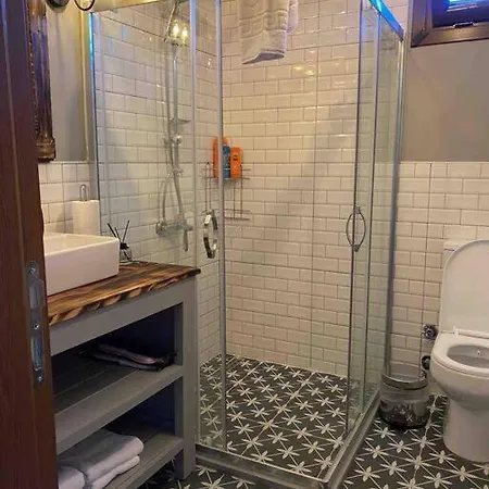 3 Oda Cunda Butik Otel 펜션
